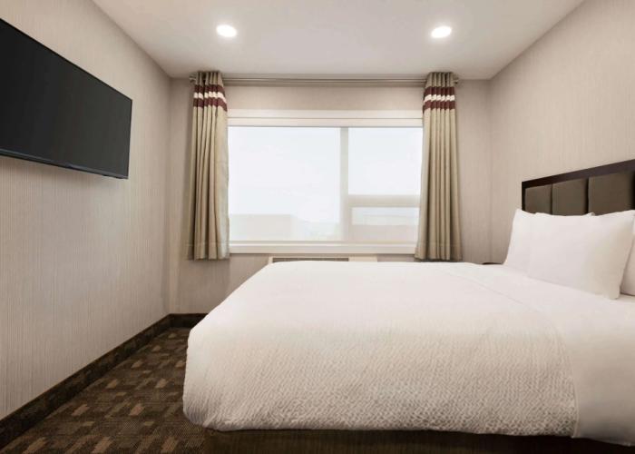Days Inn by Wyndham Wainwright