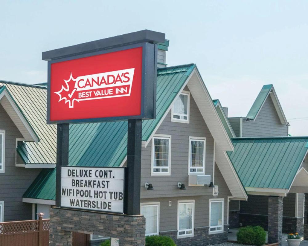 Canadas Best Value Desert Inn & Suites Cache Creek