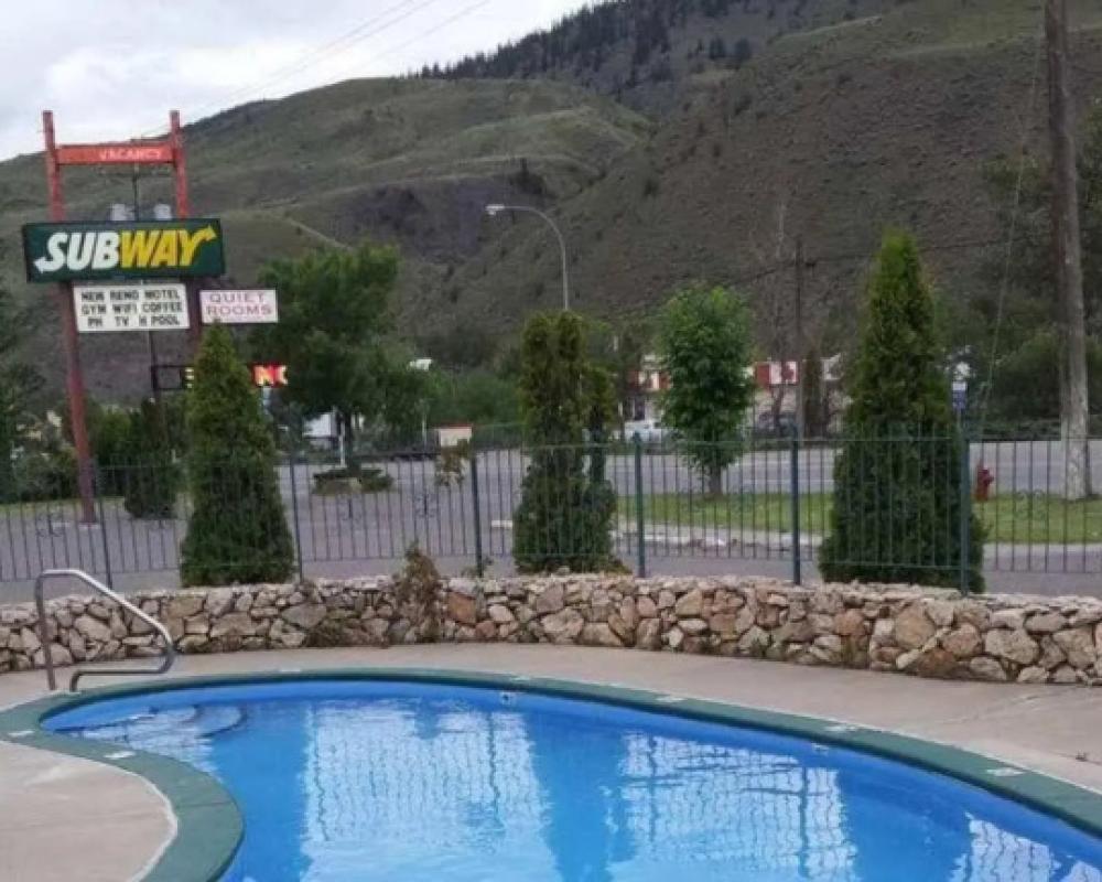фото Cache Creek Inn