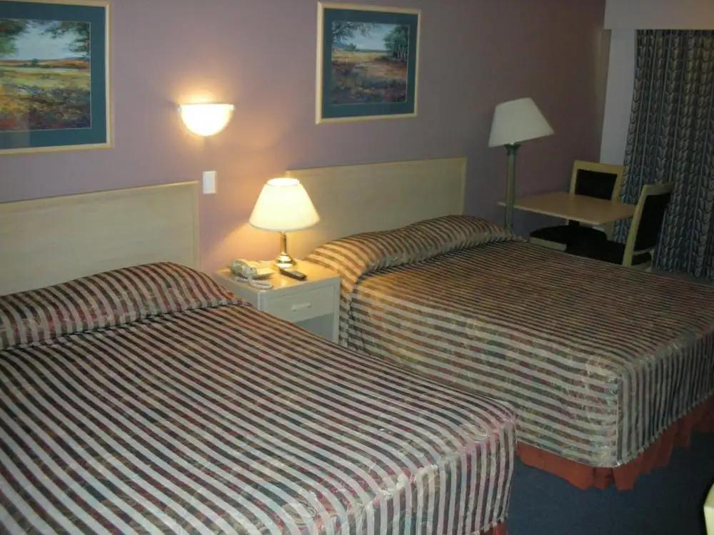 фото Cache Creek Inn