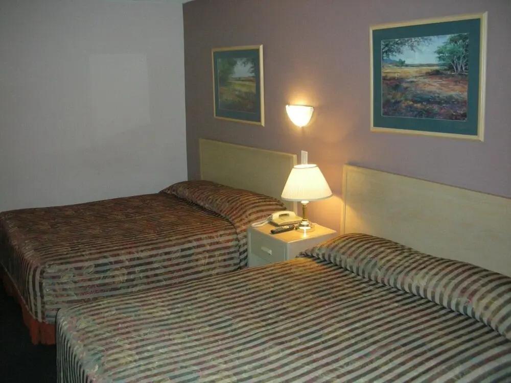 фото Cache Creek Inn