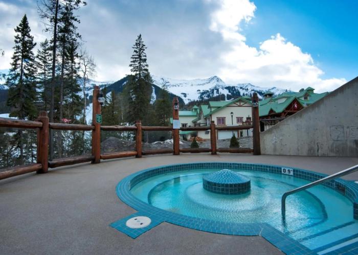 Lizard Creek Lodge