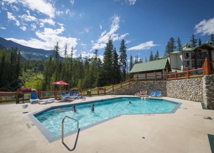 Lizard Creek Lodge