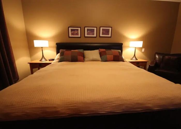 Pinnacle Ridge Chalets by Fernie Lodging