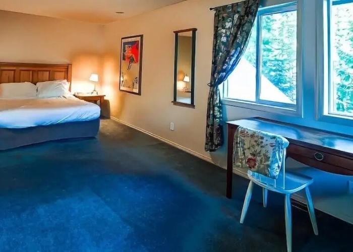 Polar Peak Lodges by Fernie Lodging CO