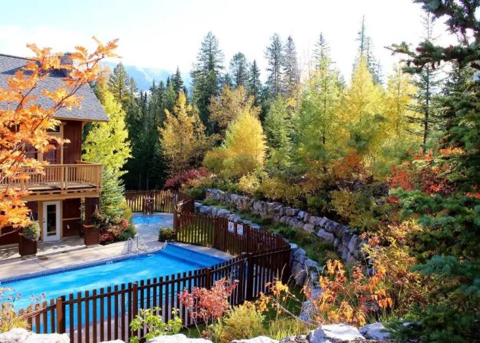 Timberline Lodges by Fernie Lodging Company