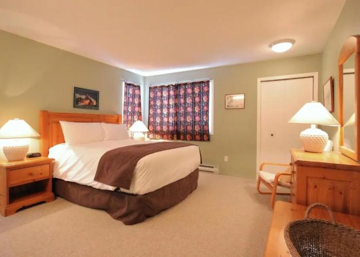 Timberline Lodges by Fernie Lodging Company
