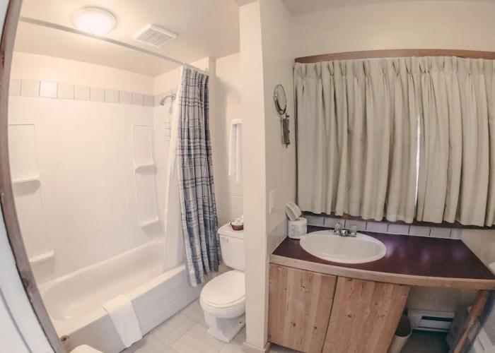 Snow Valley Lodging
