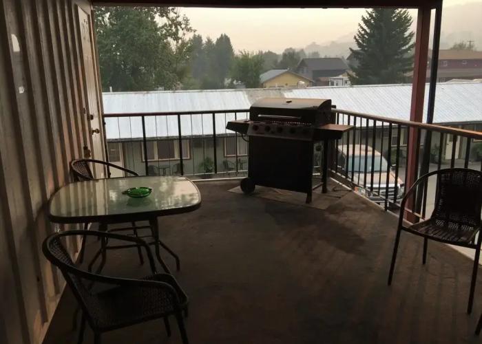 Snow Valley Lodging
