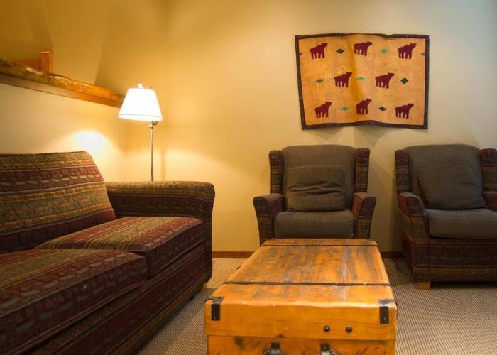 Snow Creek Lodge by Fernie Lodging Co