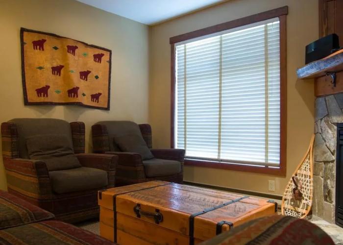 Snow Creek Lodge by Fernie Lodging Co