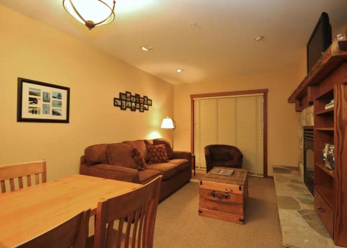 Snow Creek Lodge by Fernie Lodging Co