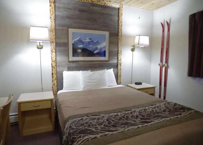 Canadas Best Value Inn & Suites Fernie