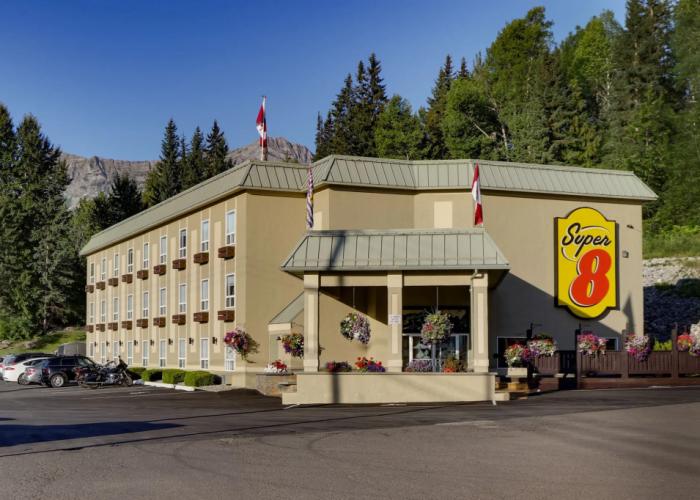 Fernie Fox Hotel
