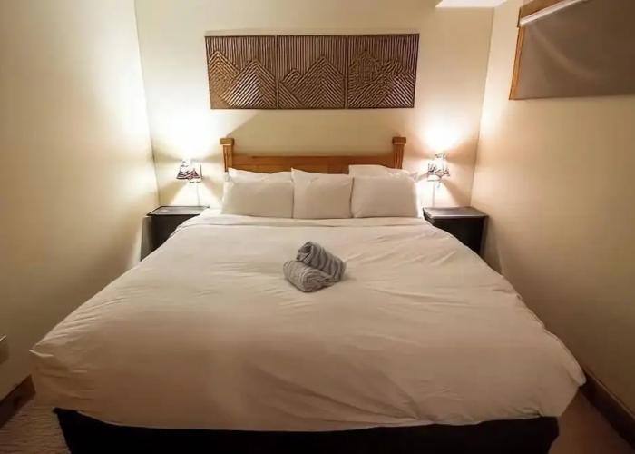 Timberline Lodges by Fernie Lodging Co