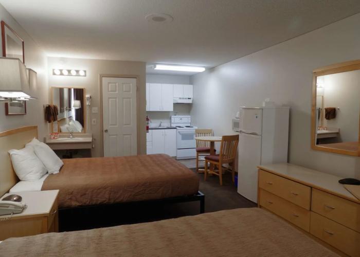 Canadas Best Value Inn and Suites Fernie
