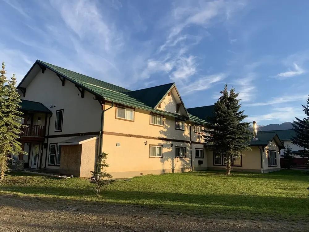 фото Raven's Nest Hotel