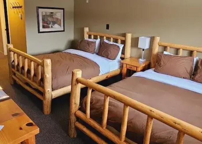 Raven's Nest Hotel