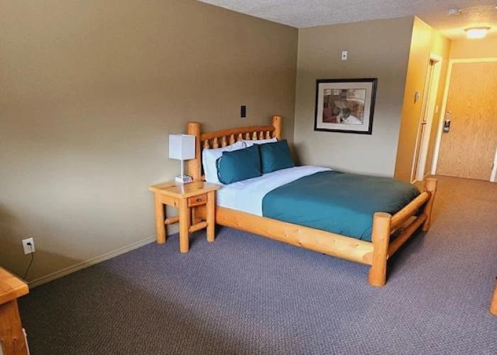 Raven's Nest Hotel