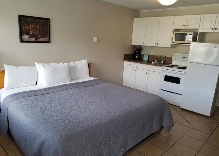 Osoyoos Lakeview Inn & Suites
