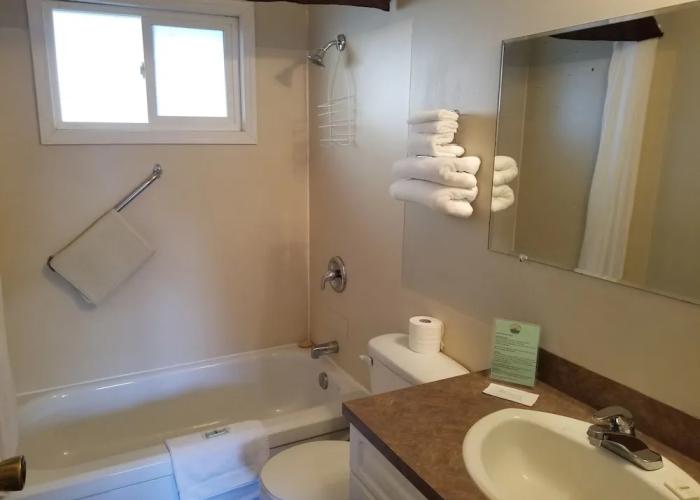 Osoyoos Lakeview Inn & Suites