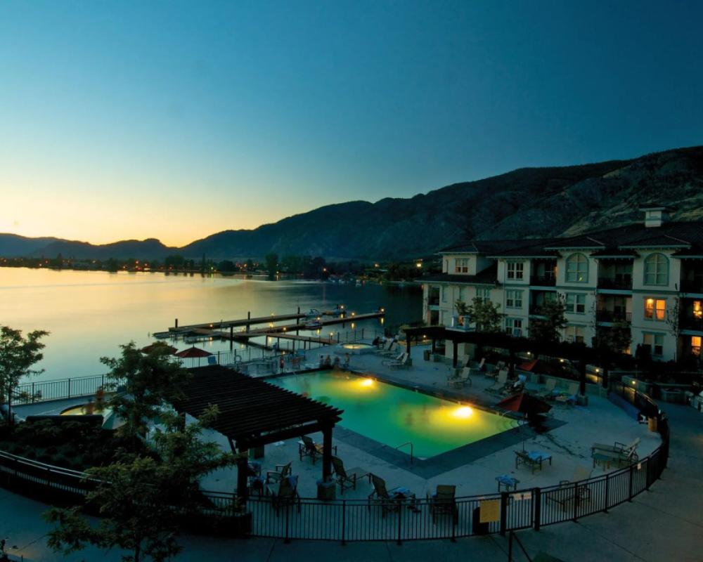 фото Walnut Beach Resort