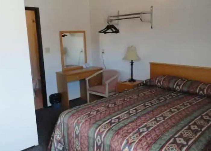 Falcon Resort