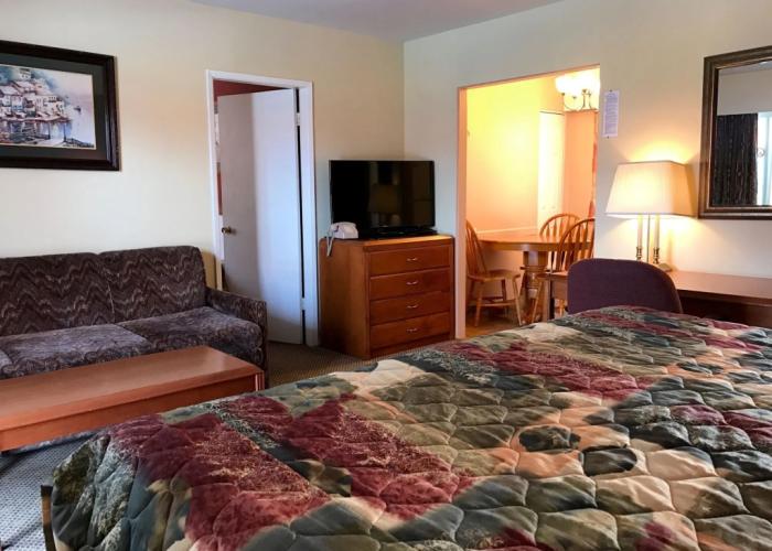 Sahara Courtyard Inn