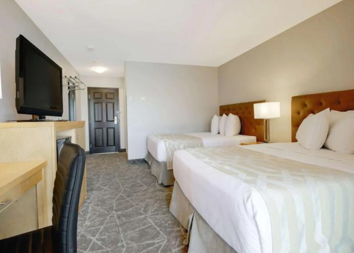 Coast Osoyoos Beach Hotel