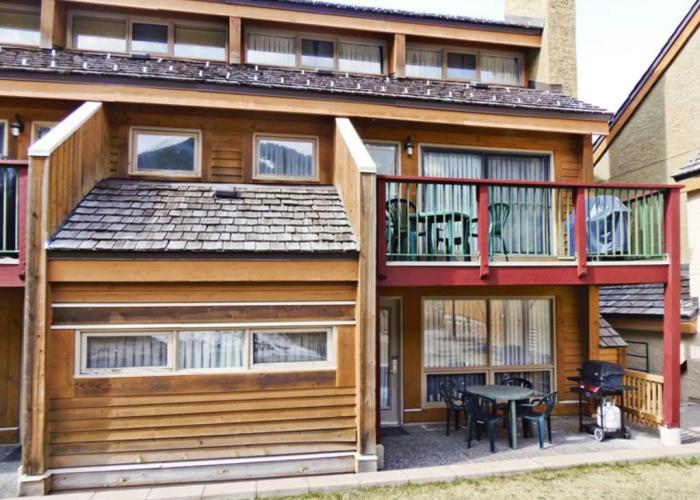 Panorama Vacation Retreat at Horsethief Lodge
