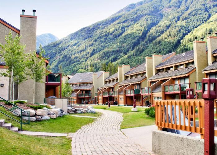 Panorama Vacation Retreat at Horsethief Lodge