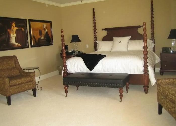 Crown Mansion Boutique Hotel & Villas