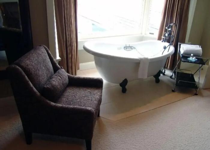 Crown Mansion Boutique Hotel & Villas