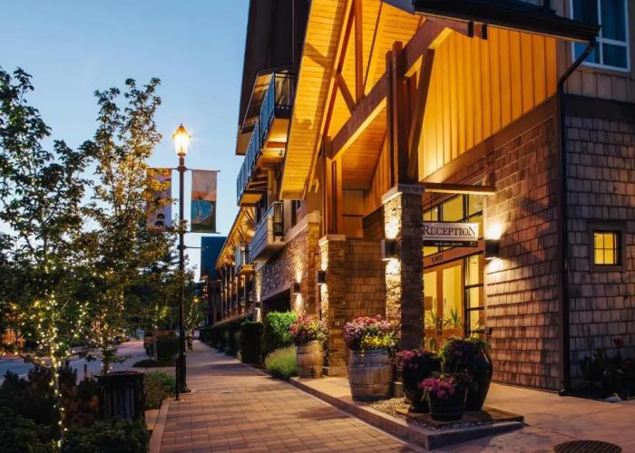 Summerland Waterfront Resort & Spa