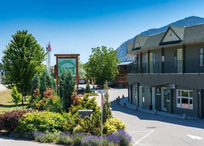 Summerland Motel