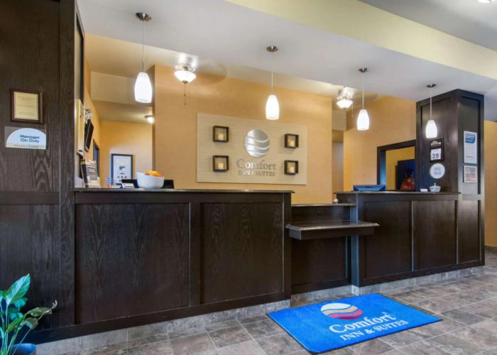 Comfort Inn & Suites