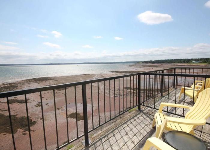 Saint Andrews Inn & Suites