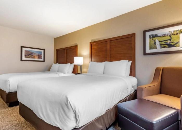 Comfort Inn & Suites