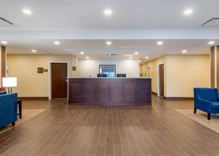 Comfort Inn & Suites