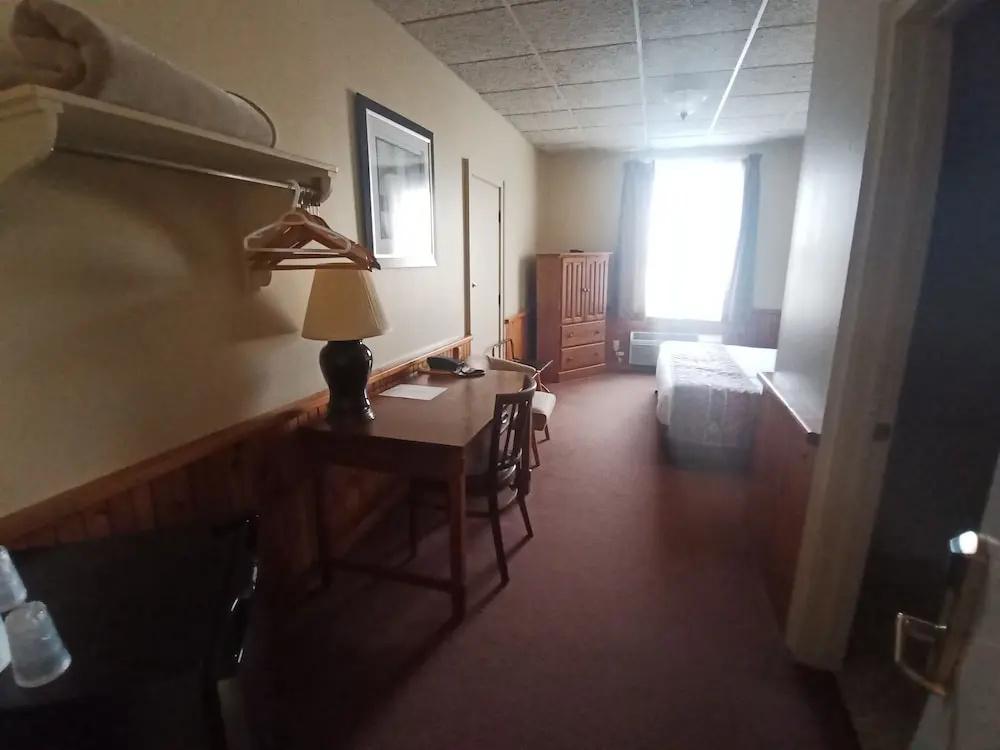 фото Hotel Bedford