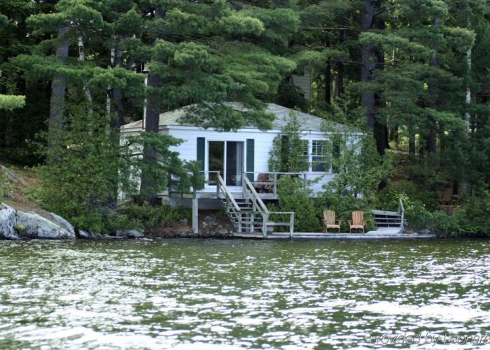 Sherwood Inn