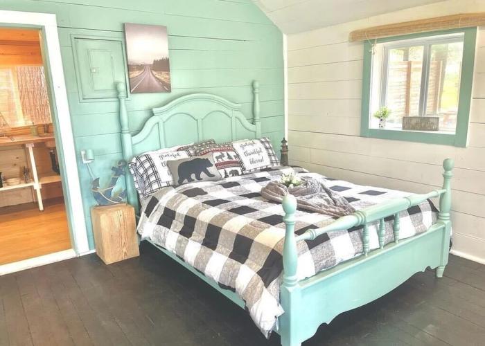 Muskoka Lake Cottages