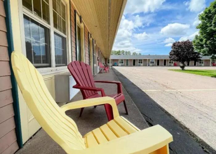 Silverwood Motel