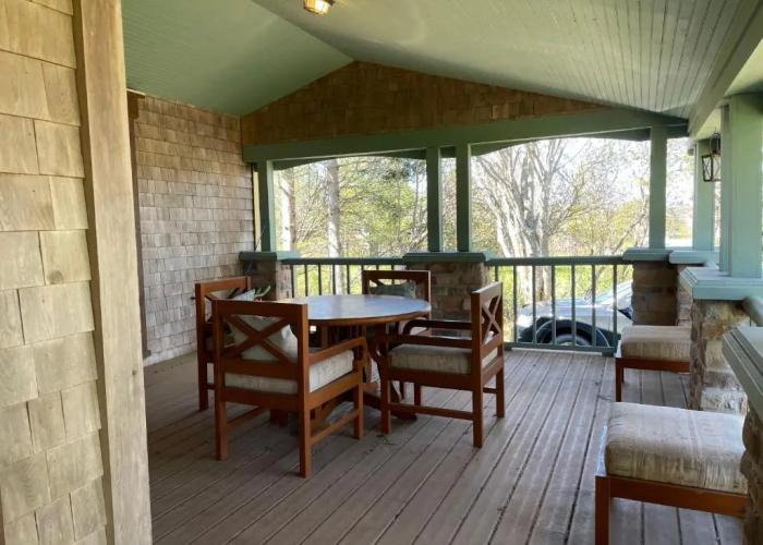 Avonlea Forest Hill Cottages