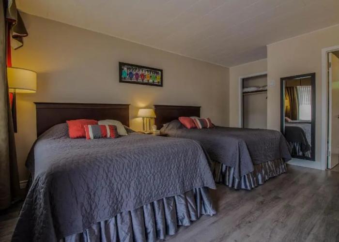 The White Horse Motel