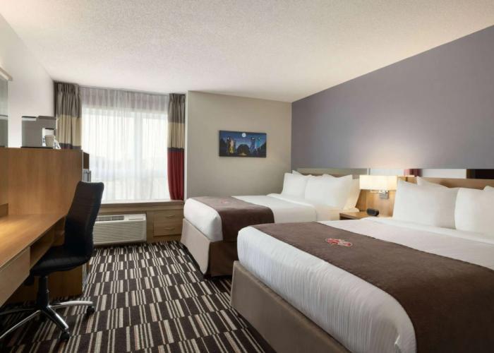 Microtel Inn & Suites By Wyndham Val-d Or
