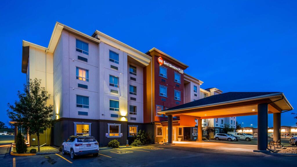 Best Western Plus Estevan Inn & Suites
