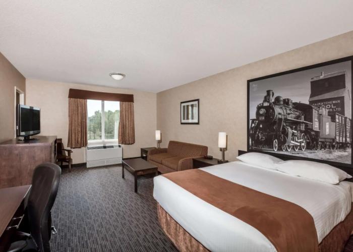 Ramada by Wyndham Estevan