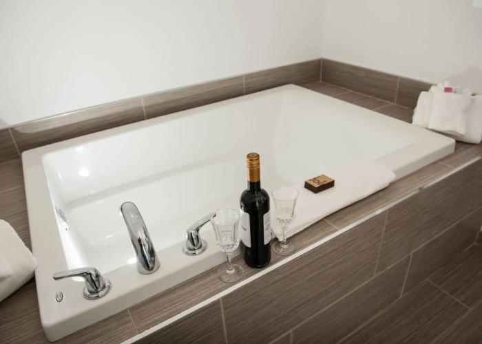 Western Star All Suites Signature Hotel