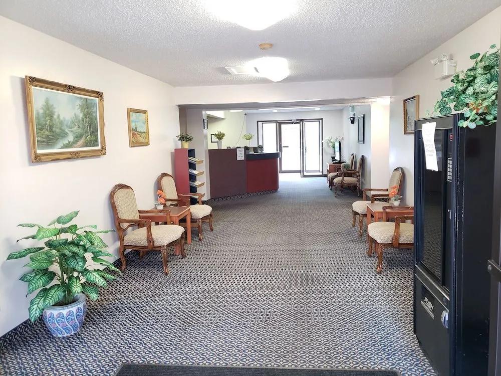 фото Tower Inn